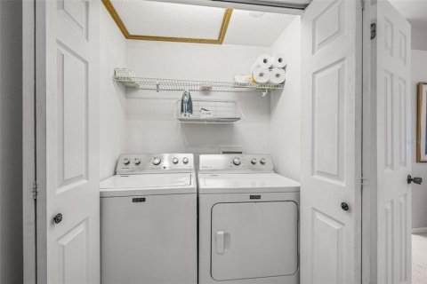 Touwnhouse à vendre à Tampa, Floride: 2 chambres, 136.38 m2 № 1914217 - photo 27