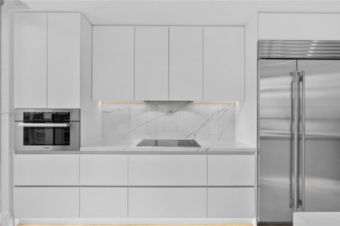 Condominio en venta en Miami, Florida, 2 dormitorios, 135.64 m2 № 1979532 - foto 9