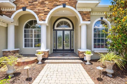 House in Bradenton, Florida 5 bedrooms, 369.01 sq.m. № 2203878 - photo 10