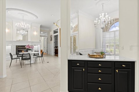 House in Bradenton, Florida 5 bedrooms, 369.01 sq.m. № 2203878 - photo 23