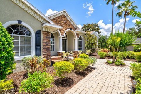 House in Bradenton, Florida 5 bedrooms, 369.01 sq.m. № 2203878 - photo 6