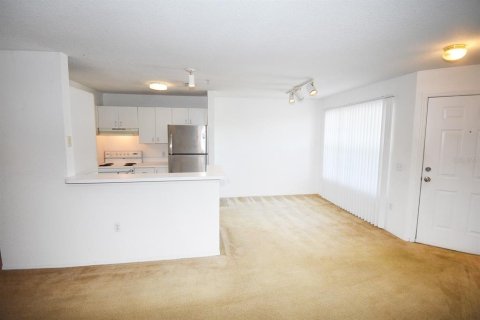 Condo in Sarasota, Florida, 2 bedrooms  № 1536078 - photo 9