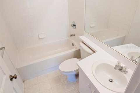 Condo in Sarasota, Florida, 2 bedrooms  № 1536078 - photo 22