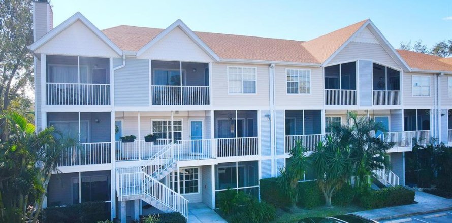 Condo in Sarasota, Florida, 2 bedrooms  № 1536078