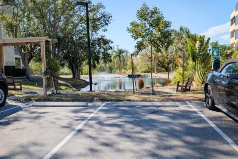 Condo in Sarasota, Florida, 2 bedrooms  № 1536078 - photo 26