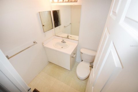 Condo in Sarasota, Florida, 2 bedrooms  № 1536078 - photo 16