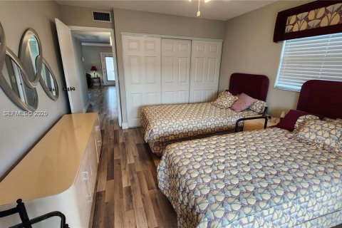Condo in Delray Beach, Florida, 2 bedrooms  № 2007719 - photo 12