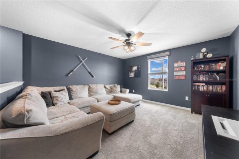 House in Haines City, Florida 4 bedrooms, 246.66 sq.m. № 1904978 - photo 30