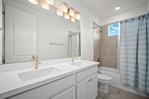 Villa ou maison à vendre à Spring Hill, Floride: 4 chambres, 251.86 m2 № 2420310 - photo 19