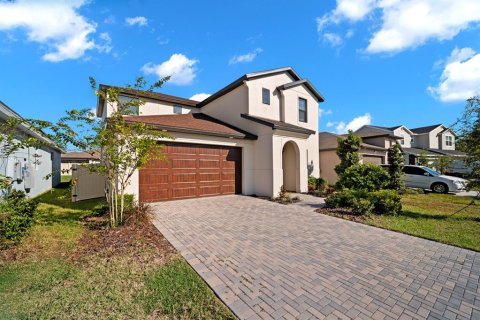 Villa ou maison à Spring Hill, Floride 4 chambres, 251.86 m2 № 2420310