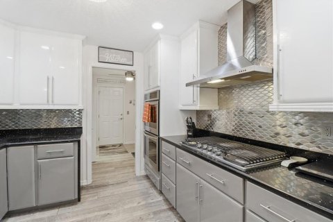 Casa en venta en Beverly Hills, Florida, 3 dormitorios, 195.28 m2 № 2421989 - foto 15