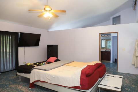 Villa ou maison à vendre à St. Lucie, Floride: 3 chambres, 334.45 m2 № 2245227 - photo 12