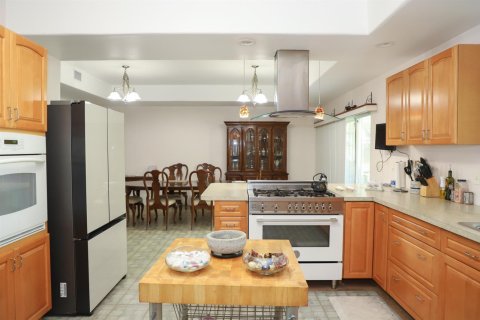 Villa ou maison à vendre à St. Lucie, Floride: 3 chambres, 334.45 m2 № 2245227 - photo 6