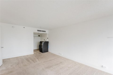 Купить кондоминиум в Орландо, Флорида 4 комнаты, 90.58м2, № 1622155 - фото 25