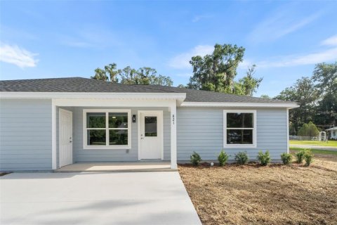 Commercial property in Ocala, Florida 6 bedrooms, 262.54 sq.m. № 2097008 - photo 23