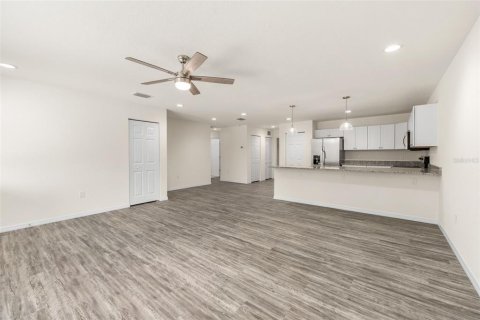 Commercial property in Ocala, Florida 6 bedrooms, 262.54 sq.m. № 2097008 - photo 25