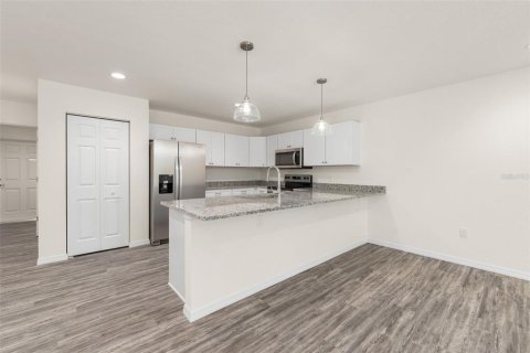 Commercial property in Ocala, Florida 6 bedrooms, 262.54 sq.m. № 2097008 - photo 28