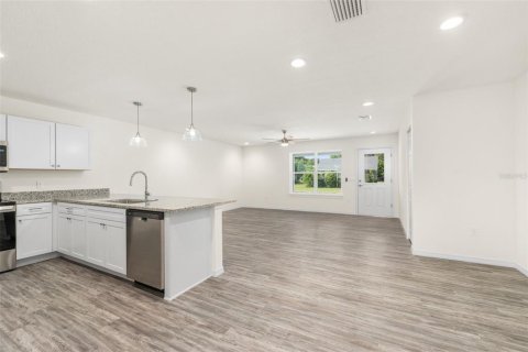 Commercial property in Ocala, Florida 6 bedrooms, 262.54 sq.m. № 2097008 - photo 30