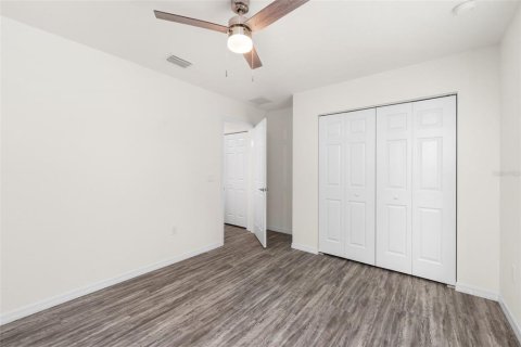 Commercial property in Ocala, Florida 6 bedrooms, 262.54 sq.m. № 2097008 - photo 17