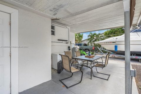 Villa ou maison à vendre à Hialeah, Floride: 3 chambres, 125.33 m2 № 1931871 - photo 16