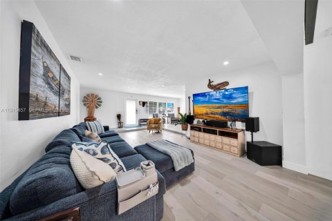 Купить виллу или дом в Майами, Флорида 4 спальни, 151.34м2, № 1972718 - фото 29