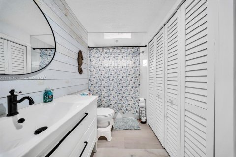 Купить виллу или дом в Майами, Флорида 4 спальни, 151.34м2, № 1972718 - фото 19