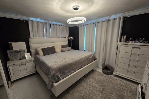 Villa ou maison à vendre à Pompano Beach, Floride: 4 chambres, 94.2 m2 № 2426760 - photo 9