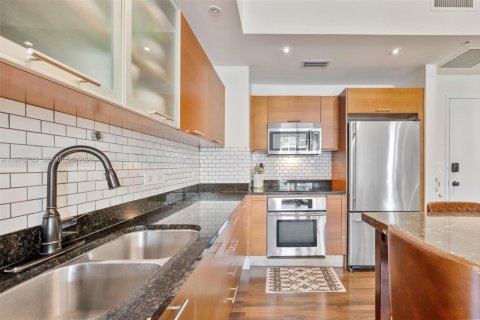 Купить кондоминиум в Майами, Флорида 2 спальни, 94.48м2, № 2047977 - фото 7