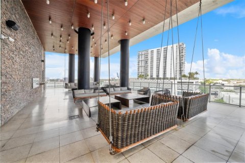 Купить кондоминиум в Майами, Флорида 2 спальни, 94.48м2, № 2047977 - фото 23
