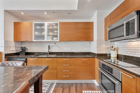 Купить кондоминиум в Майами, Флорида 2 спальни, 94.48м2, № 2047977 - фото 8