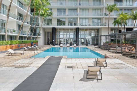 Купить кондоминиум в Майами, Флорида 2 спальни, 94.48м2, № 2047977 - фото 25