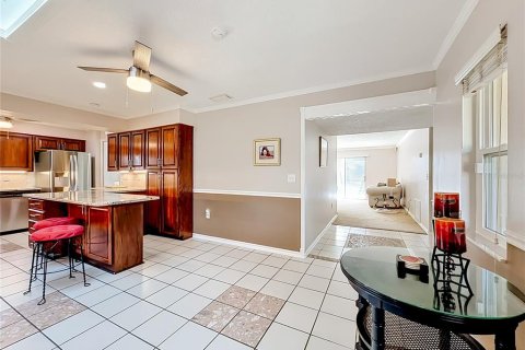 Villa ou maison à vendre à Orlando, Floride: 3 chambres, 168.06 m2 № 2205132 - photo 16
