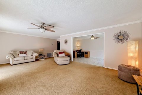 Villa ou maison à vendre à Orlando, Floride: 3 chambres, 168.06 m2 № 2205132 - photo 11