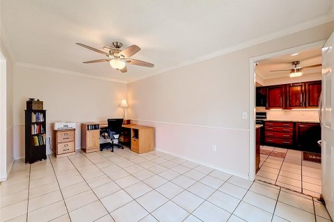 Villa ou maison à vendre à Orlando, Floride: 3 chambres, 168.06 m2 № 2205132 - photo 13