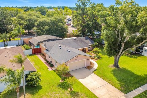 Villa ou maison à vendre à Orlando, Floride: 3 chambres, 168.06 m2 № 2205132 - photo 3