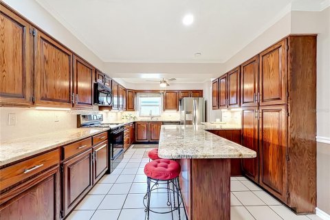 Villa ou maison à vendre à Orlando, Floride: 3 chambres, 168.06 m2 № 2205132 - photo 17