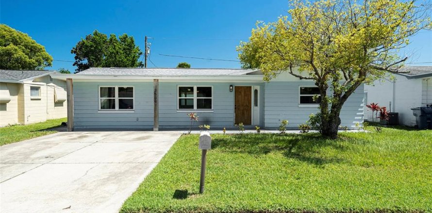 Casa en Holiday, Florida 4 dormitorios, 138.98 m2 № 1804089