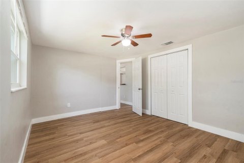 Casa en venta en Holiday, Florida, 4 dormitorios, 138.98 m2 № 1804089 - foto 19
