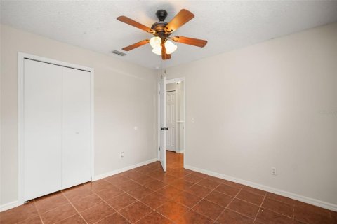 Villa ou maison à vendre à Deltona, Floride: 4 chambres, 150.13 m2 № 2433259 - photo 20