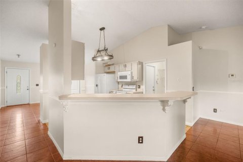 Villa ou maison à vendre à Deltona, Floride: 4 chambres, 150.13 m2 № 2433259 - photo 6