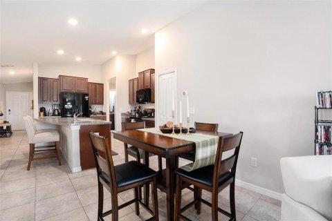 House in Tampa, Florida 3 bedrooms, 134.8 sq.m. № 1851526 - photo 15