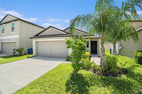 House in Tampa, Florida 3 bedrooms, 134.8 sq.m. № 1851526 - photo 5