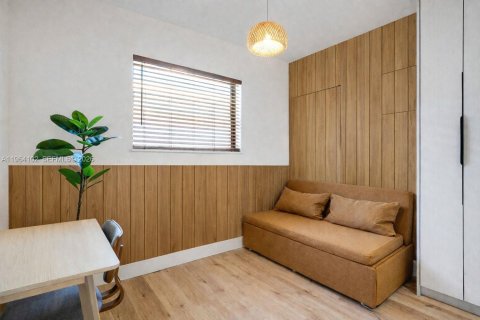 Снять в аренду кондоминиум в Майами-Бич, Флорида 3 спальни, 91.97м2, № 2027120 - фото 18