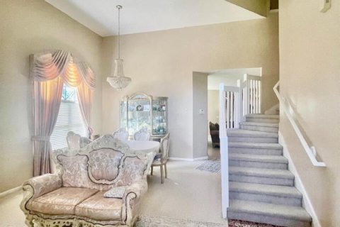 House in Port St. Lucie, Florida 4 bedrooms, 216.93 sq.m. № 2387759 - photo 17