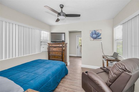 Casa en venta en Port Richey, Florida, 2 dormitorios, 145.3 m2 № 2195298 - foto 20