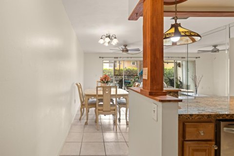 Condo in Dania Beach, Florida, 2 bedrooms № 2173482 - photo 6