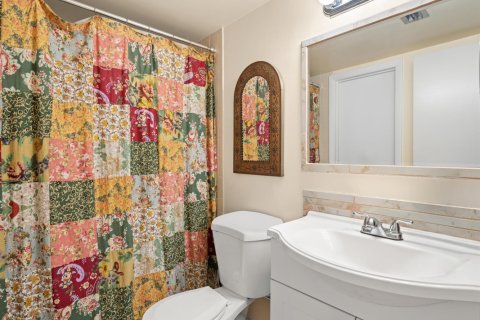 Condo in Dania Beach, Florida, 2 bedrooms № 2173482 - photo 12