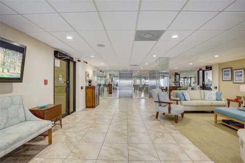 Condo in Clearwater, Florida, 2 bedrooms  № 1570539 - photo 5