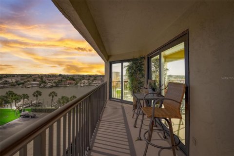 Condo in Clearwater, Florida, 2 bedrooms  № 1570539 - photo 4