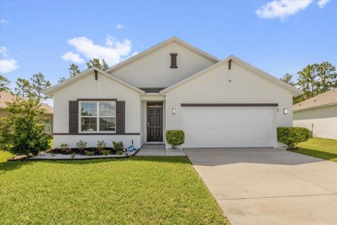 House in Ocala, Florida 4 bedrooms, 170.01 sq.m. № 1829892 - photo 1